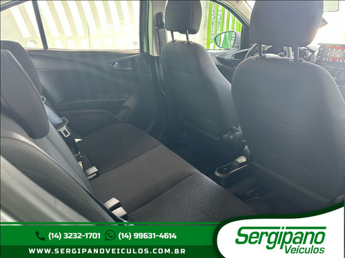 Fiat Cronos 1.0 Drive Flex 4p