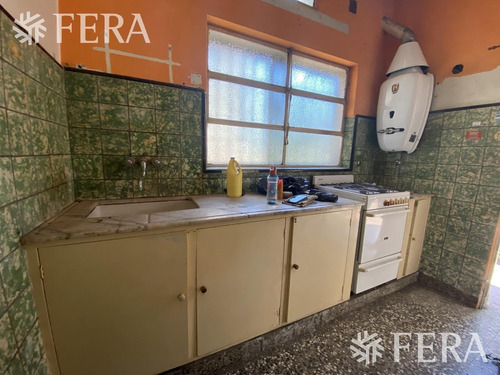 Imagen 9 de 11 de Venta De Casa 4 Ambientes Con Fondo Libre En Villa Dominico (28747)