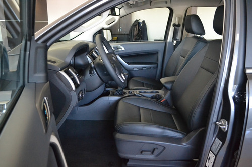 Imagen 11 de 18 de Ford Ranger 3.2 Cd Limited Tdci 200cv Automática