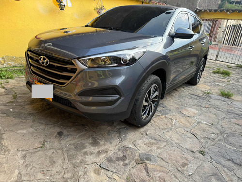 Hyundai Tucson 2.0 Gl Premium 4x2