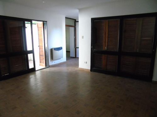 Imagen 3 de 15 de Casa En Venta City Bell Calle 472 E 13a Y 13b Dacal Bienes Raices