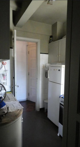 Imagen 8 de 14 de Apartamento En El Centro De Montevideo A Metros De Avenida Del Libertador Ref 612