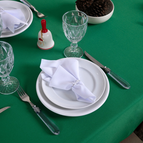 Toalha De Mesa Basic 6 Lugares 2,00mx1,40m Jantar Natal Cor Verde Lisa