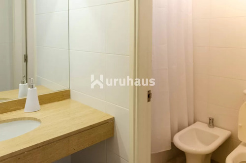 Alquiler Apartamento Tres Dormitorios Punta Del Este Edificio Sol Y Luna I