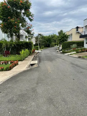 Lote y casalote en venta