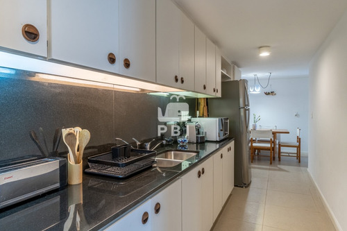 Venta Apartamento En Lomo De La Ballena 3 Dormitorios, Punta Ballena - Ventisquero - Ref : Pbi2921