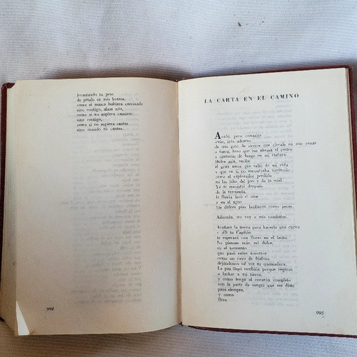 Imagen 9 de 10 de Obras Completas 1 Pablo Neruda Losada Con Estuche
