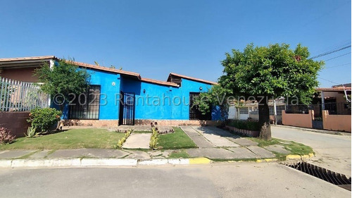 Casa En Venta En Valle Hondo Cabudare Una Excelente Inversion  R E F  2 - 3 - 2 - 4 - 9 - 4 - 6  Mehilyn Perez