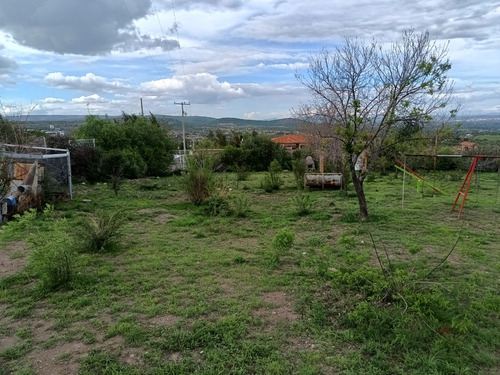 En Venta Terreno De 10,320.51 M2 Con Casa E Instalaciones Al Pie Del Cerro Del Picacho