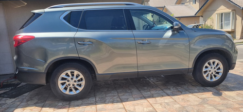SsangYong Rexton 2.0 Mt 4x2 Std