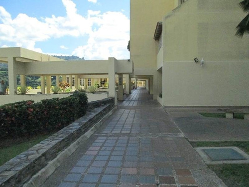 Imagen 2 de 13 de Townhouse En Venta En Macaracuay 21-14577 Armando