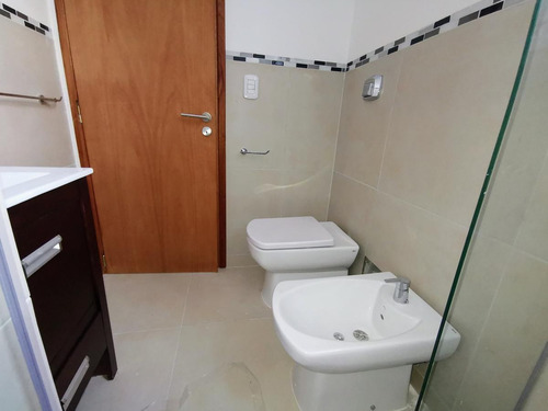 Imagen 15 de 20 de Venta Depto. Mono Ambiente - Av. 38 E4 Y 5 - La Plata