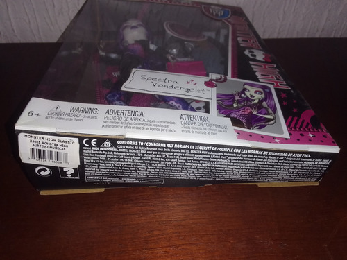 Monster High Picture Day Spectra Vondergeist
