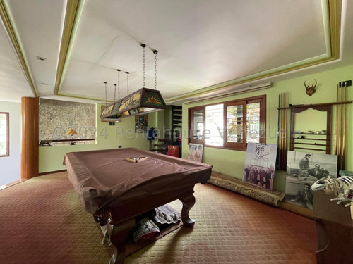 Casa Quinta En Venta Con Piscina Planta Eléctrica Excelente Distribución Cocina Empotrada Seguridad Dos Niveles Nela 24-21124