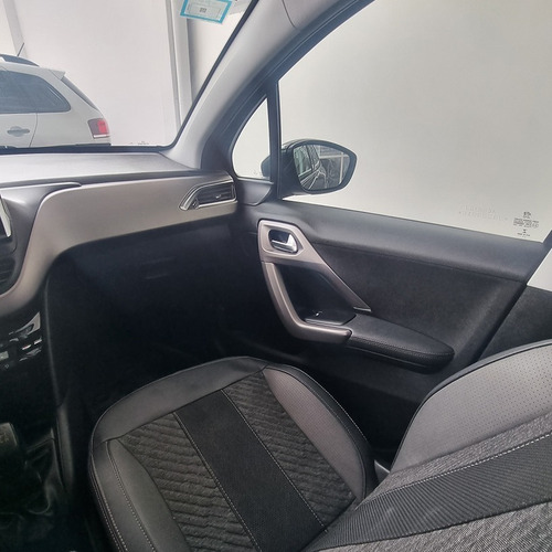 Imagen 11 de 16 de Peugeot 208 Feline | Usados Certificados