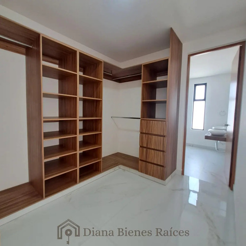 Moderna Casa En Venta A 5 Minutos De Av Solidaridad Las Torres En Metepec