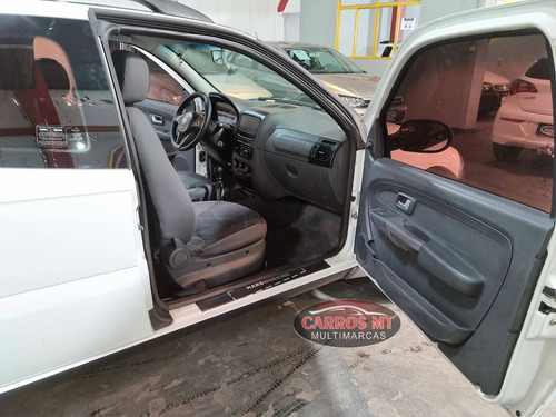 Imagem 10 de 10 de Fiat Strada 1.4 Mpi Working Cd 8v Flex 3p Manual
