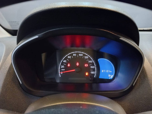 Imagem 8 de 15 de Renault Kwid 1.0 12v Sce Flex Zen Manual