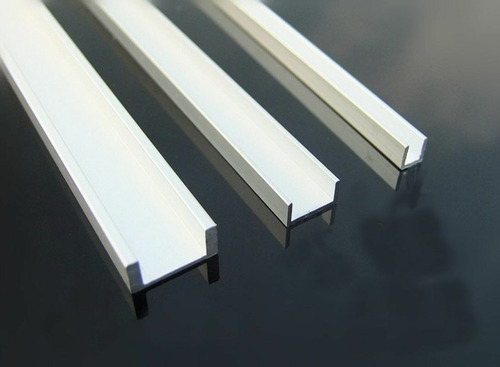 Perfil Canal De Aluminio De 10x5x200mm