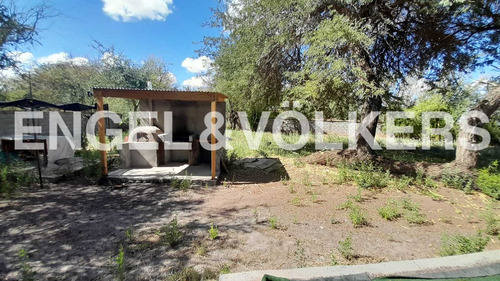 Atractiva Casa En Parcela Ayllu De Solor