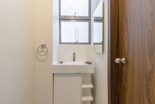 Imagen 8 de 22 de Departamento En Venta En Avenida Insurgentes Sur 544, Col Ro