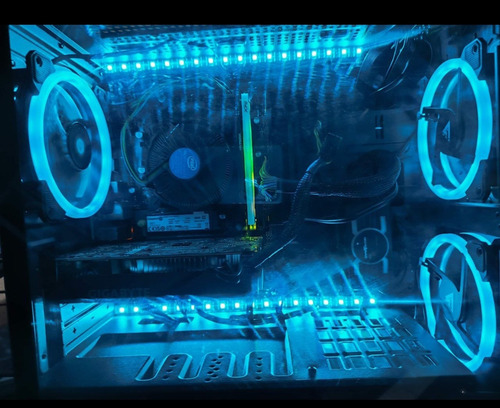 Pc Gamer Intel Core 9th Gen 500gb Ssd (Usado)