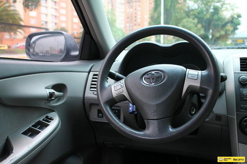 Toyota Corolla 1.8 Xei Automático