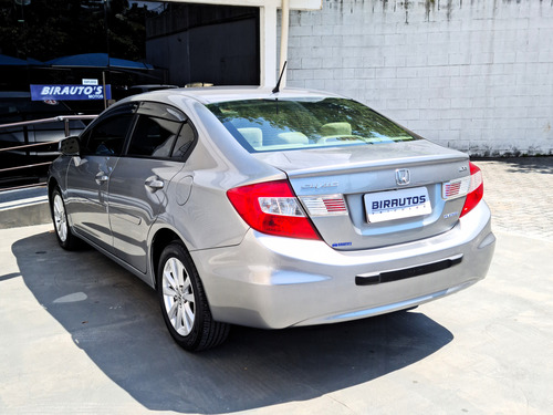 Honda Civic 1.8 Lxs Flex Aut. 4p