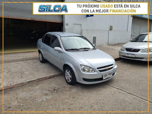Chevrolet Corsa Super 2012 Gris Oscuro 4 Puertas
