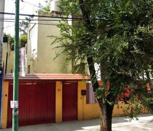 Imagen 11 de 15 de #009-24 Venta De Casa Preciosa Con 4 Habitaciones En Coyoacan, Precio De Remate Bancario. Excelente Ubicación Para Invertir! Cesión De Derechos Directo Con Bancomer