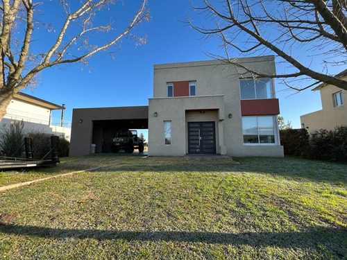 Venta Casa 4 Amb Club De Campo Las Cañuelas 