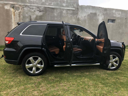 Jeep Grand Cherokee Overland Summit 5.7l