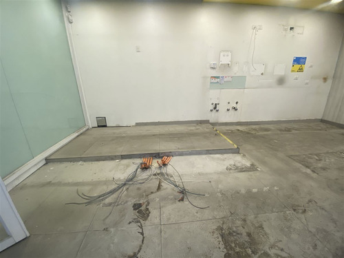 Local Comercial En Arriendo En San Miguel 114 M2