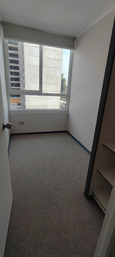 Arriendo En San Joaquin Depto 2d 1b Estacionamiento