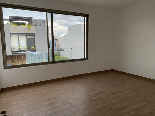 Imagen 13 de 14 de Casa En Renta Solares Coto Soare 2