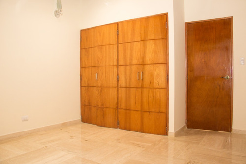 Imagen 11 de 14 de Casa En Cerro Verde