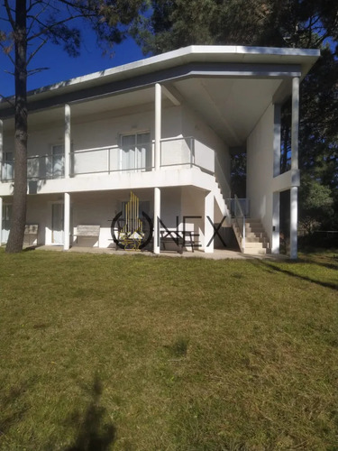 Onex Vende Hotel En Punta Ballena Portezuelo