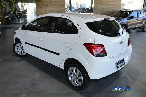 Chevrolet Onix Lt 1.4 Mpfi 8v 4p Mec.