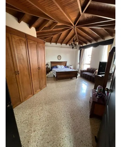 Apartamento A La Venta En Laureles