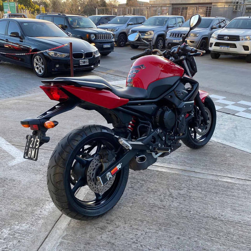 Imagen 7 de 21 de Yamaha Xj6 2011