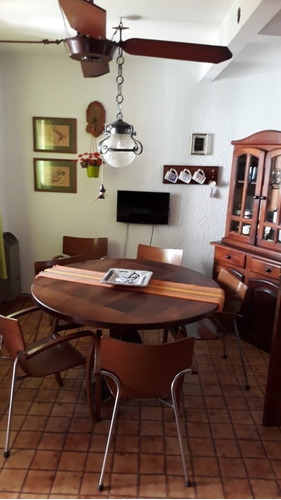 Imagen 4 de 14 de Se Vende Duplex 4 Dorm/3 Baños/patio/coche. En Bº Gral Paz