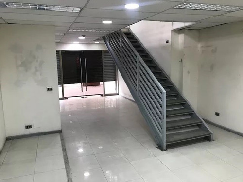 Local Comercial Mac Iver Con Merced