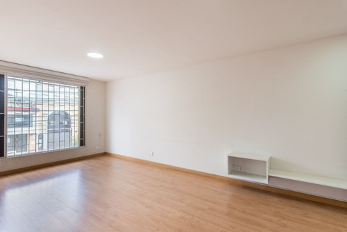 Imagen 2 de 10 de Oficina En Arriendo En Bogotá La Castellana. Cod 5963