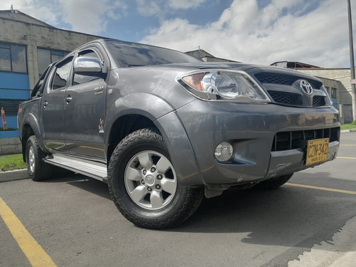 Toyota Hilux 4x4 2.7 Cc