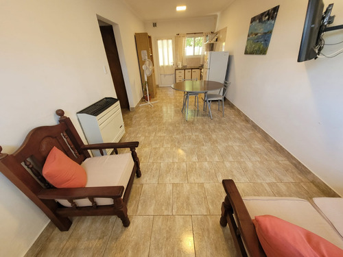 Tipo Casa 3 Ambientes Con Patio