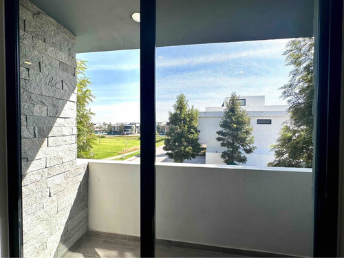 Imagen 16 de 29 de Casa En Venta En Privanza Habitat Zona Solares Zapopan