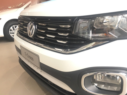 Imagen 4 de 19 de Volkswagen T-cross Highline 200tsi Nd