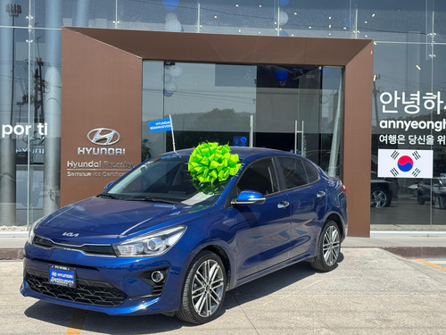 Kia Rio 4p EX L4/1.6 Aut