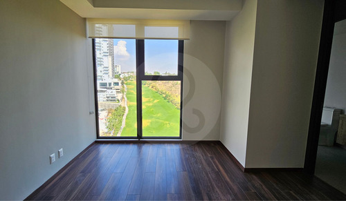Departamento En Renta En Bosque Real