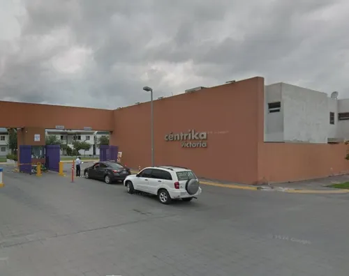 ¡¡remates Inmobiliarios, Tu Forma Inteligente De Invertir !! Venta De Casa En Exclusiva Zona, Col. Centrika Victoria, Monterrey, Nl.
